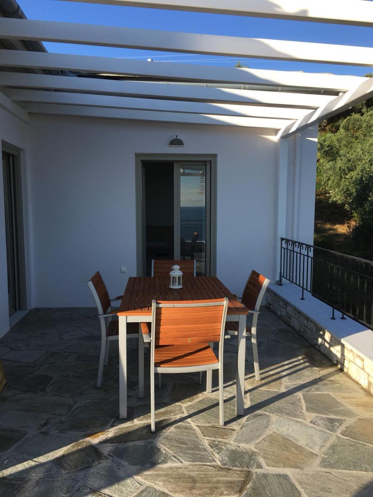 Moses Villa Khorevtón Phòng bức ảnh